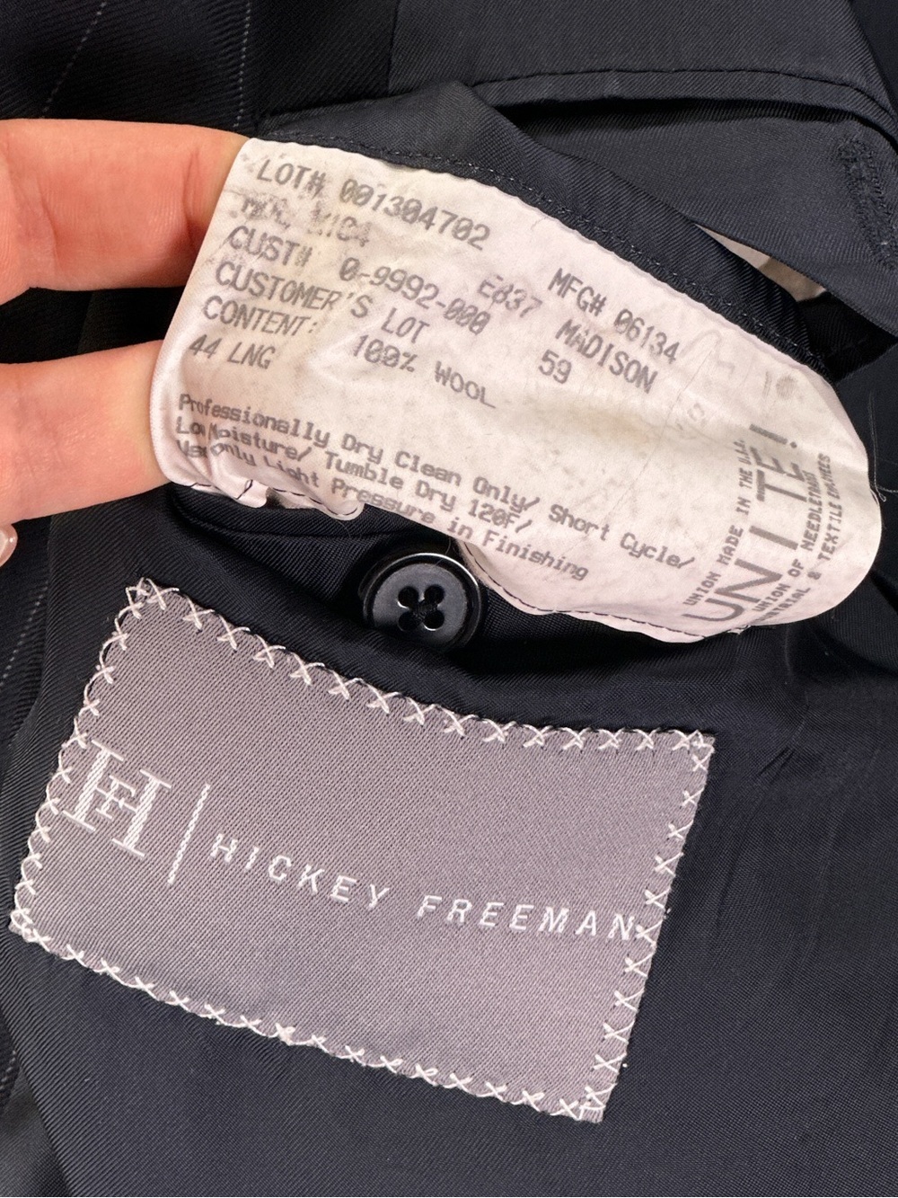 Hickey Freeman Madison Two-Piece Pinstripe Suit Loro Piana Super 130s Wool Navy - Picture 7 of 16